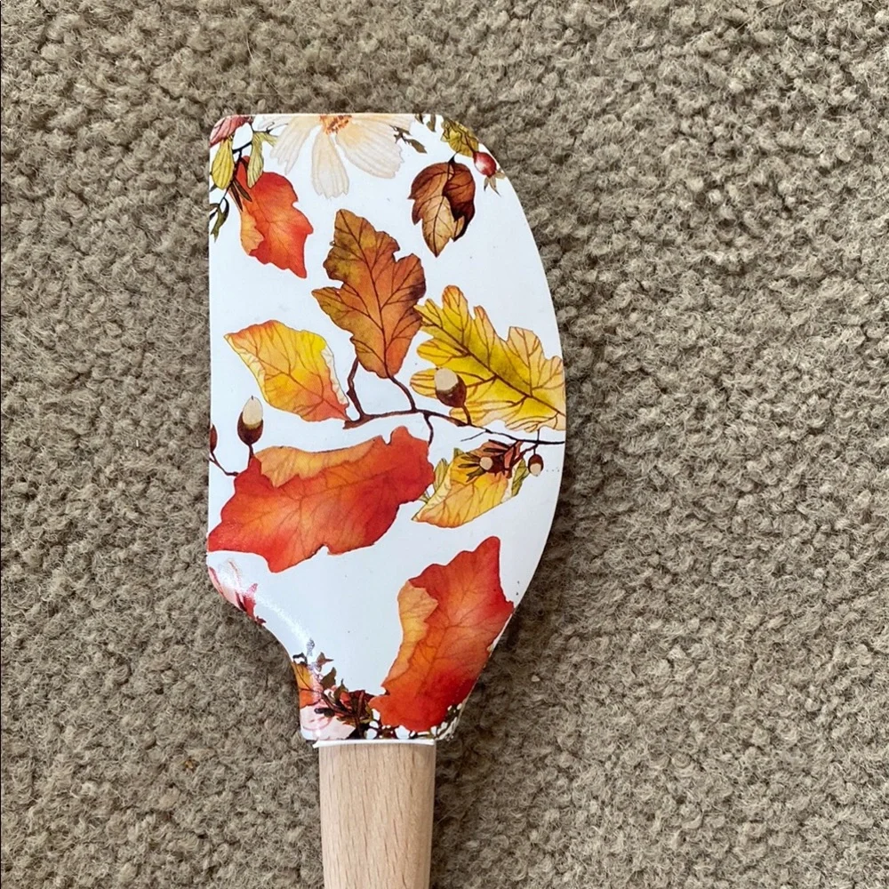 Autumn Leaf Sur La Table Silicone Spatula